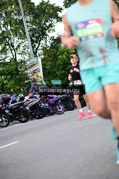 Runner Photo 4113472