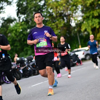 Runner Photo 4113509