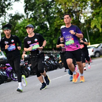 Runner Photo 4113510