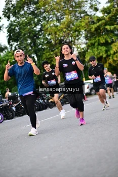 Runner Photo 4113540