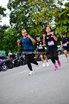 Runner Photo 4113545