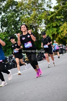 Runner Photo 4113546