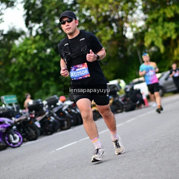 Runner Photo 4113562