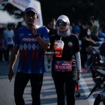 Runner Photo 4114115