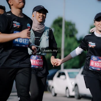 Runner Photo 4114117