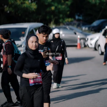 Runner Photo 4114179
