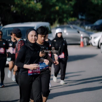 Runner Photo 4114183