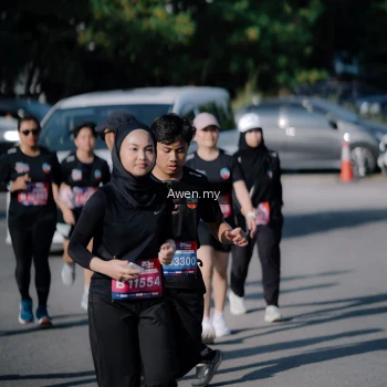 Runner Photo 4114220