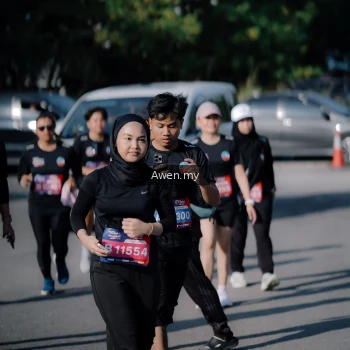 Runner Photo 4114236