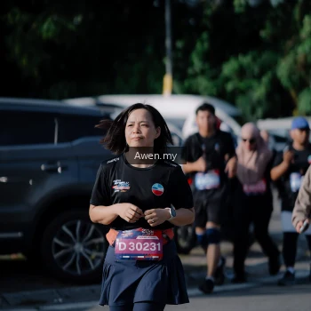 Runner Photo 4114251