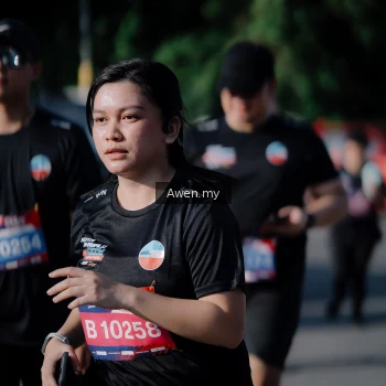 Runner Photo 4114317