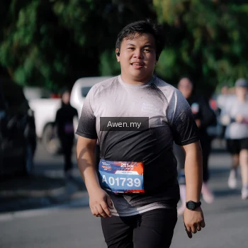 Runner Photo 4114456