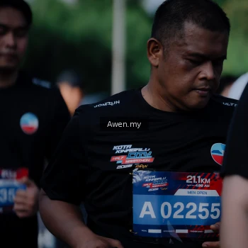 Runner Photo 4114478