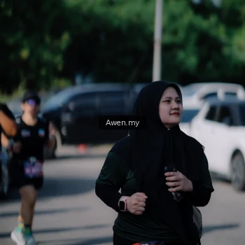 Runner Photo 4114501