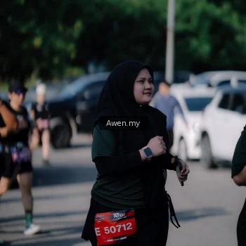 Runner Photo 4114515