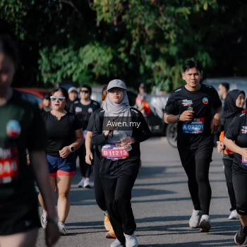 Runner Photo 4114519