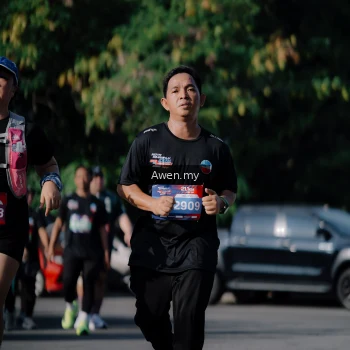 Runner Photo 4114523