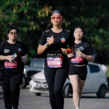 Runner Photo 4114582