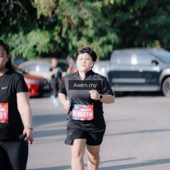 Runner Photo 4114634