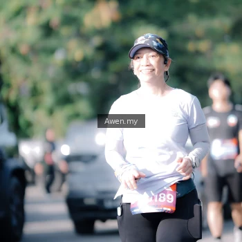 Runner Photo 4114639