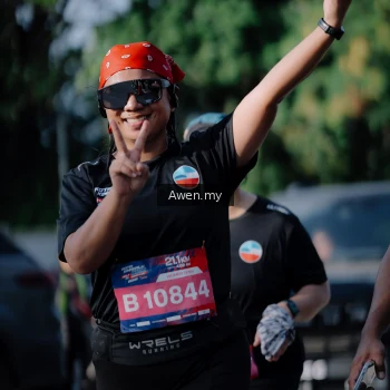 Runner Photo 4114646