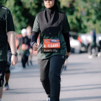 Runner Photo 4114697