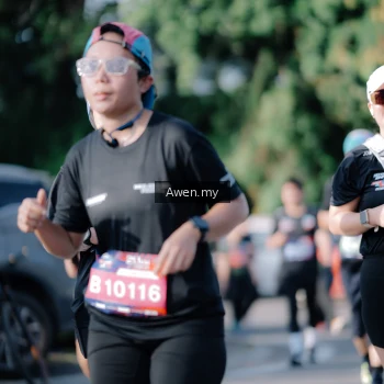 Runner Photo 4114721