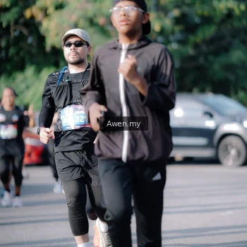 Runner Photo 4114755