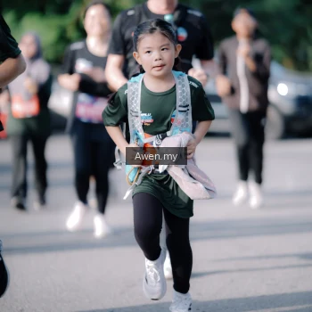 Runner Photo 4114759