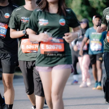 Runner Photo 4114765