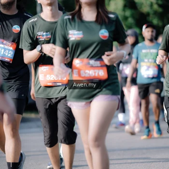 Runner Photo 4114777