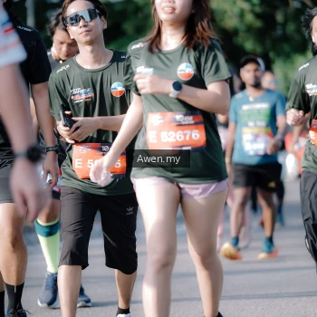 Runner Photo 4114783