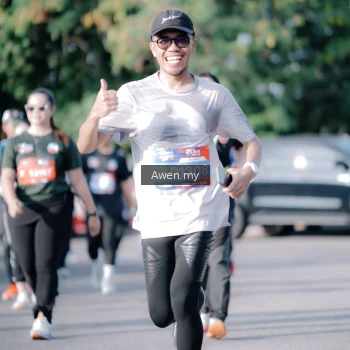 Runner Photo 4114812