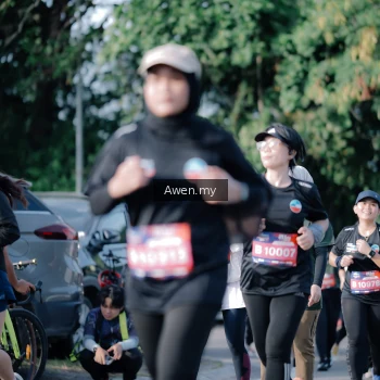 Runner Photo 4114874