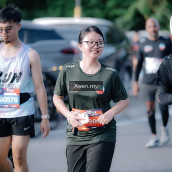 Runner Photo 4114891