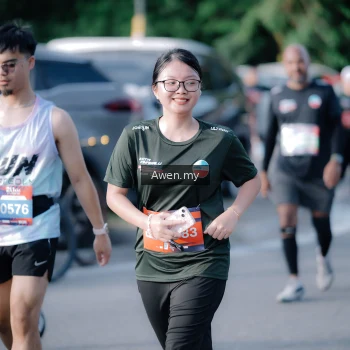 Runner Photo 4114896