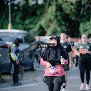 Runner Photo 4114942
