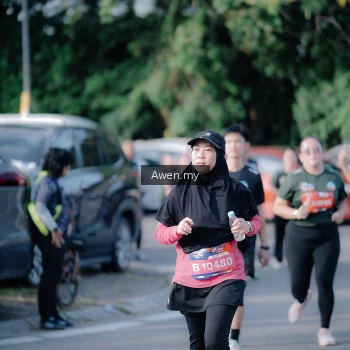 Runner Photo 4114946