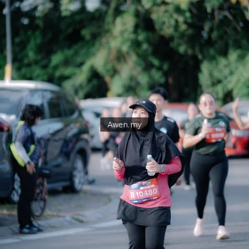 Runner Photo 4114951