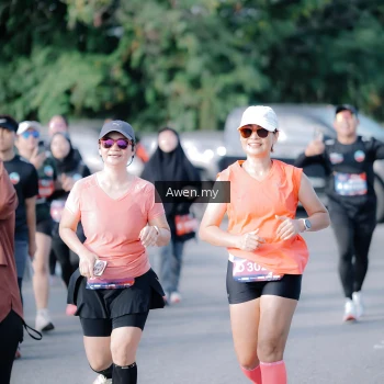 Runner Photo 4115016