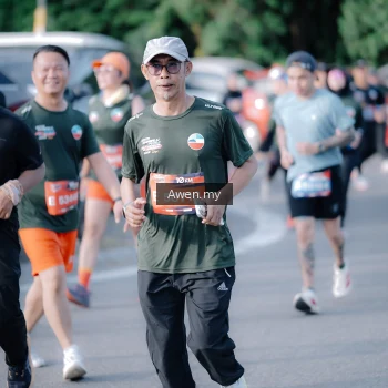 Runner Photo 4115022