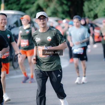 Runner Photo 4115032