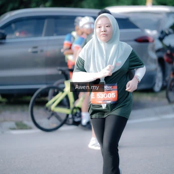 Runner Photo 4115048