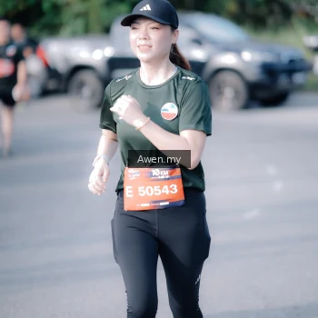Runner Photo 4115102