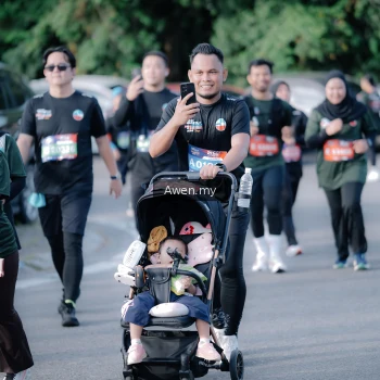 Runner Photo 4115107
