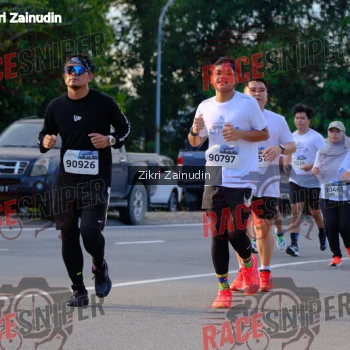 Runner Photo 411511