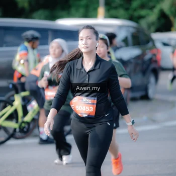 Runner Photo 4115111