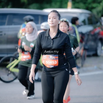 Runner Photo 4115118