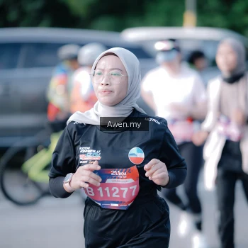 Runner Photo 4115144