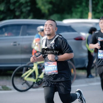 Runner Photo 4115148